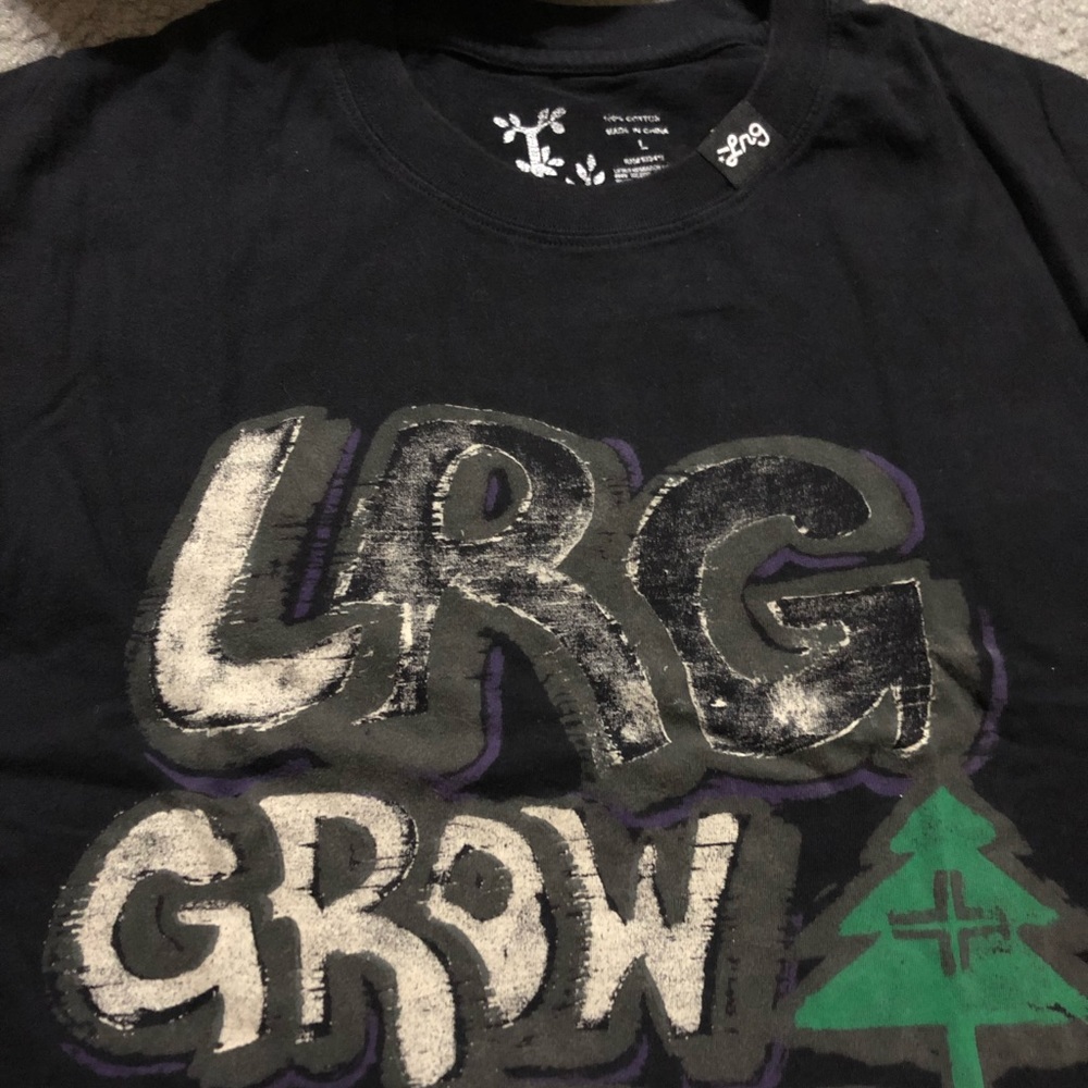 LRG t-shirt